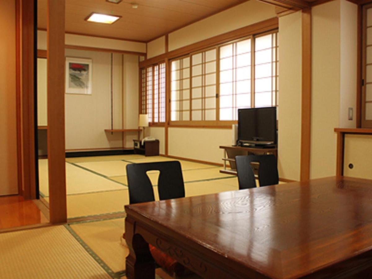 Hotel Livemax Budget Iyo Mishima Shikokuchuo Exteriör bild